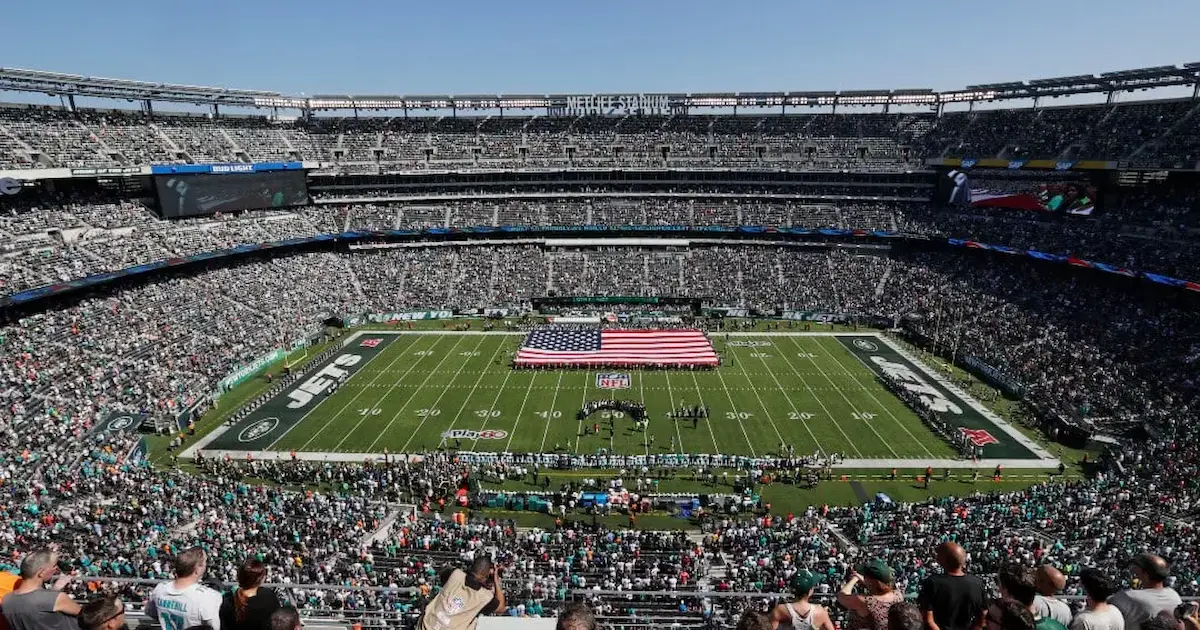 Largest-NFL-Stadiums